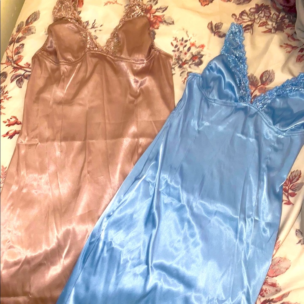 Fashion nova silk dresses